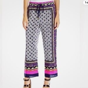 Trina Turk Geometric Print Cropped Pants - 100% silk